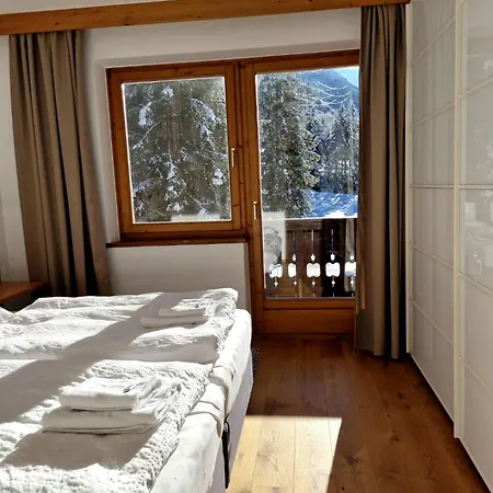 Pension Baranekhof - Just One Ski Bus Stop From Kitzsteinhorn Ski Resort Kaprun