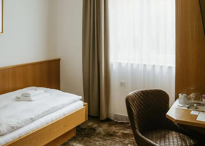 Отель Pension Baranekhof - Unique Location In Nature With Mountain View - Baranek Resorts Капрун